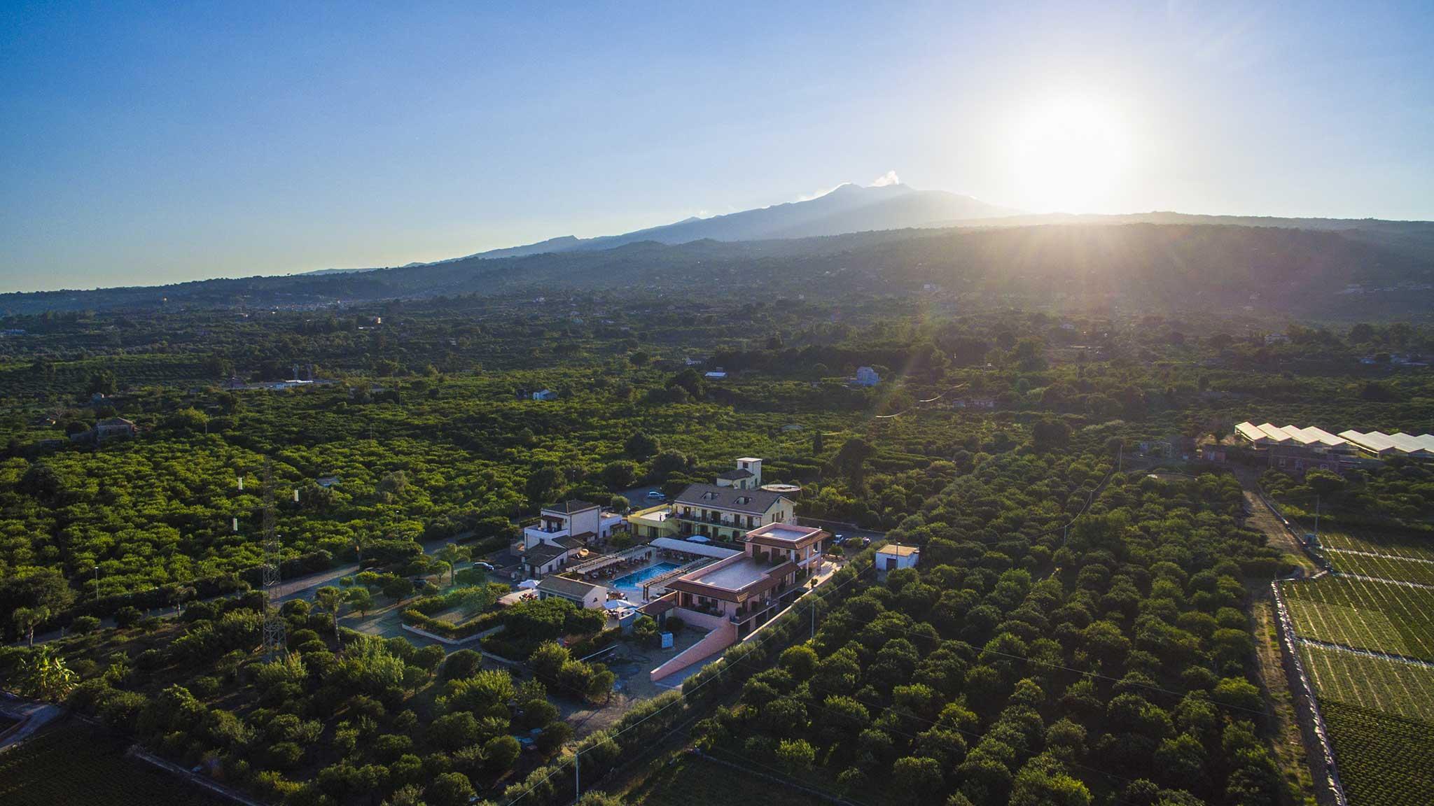 La Terra Dei Sogni Country Hotel Fiumefreddo di Sicilia Exteriör bild