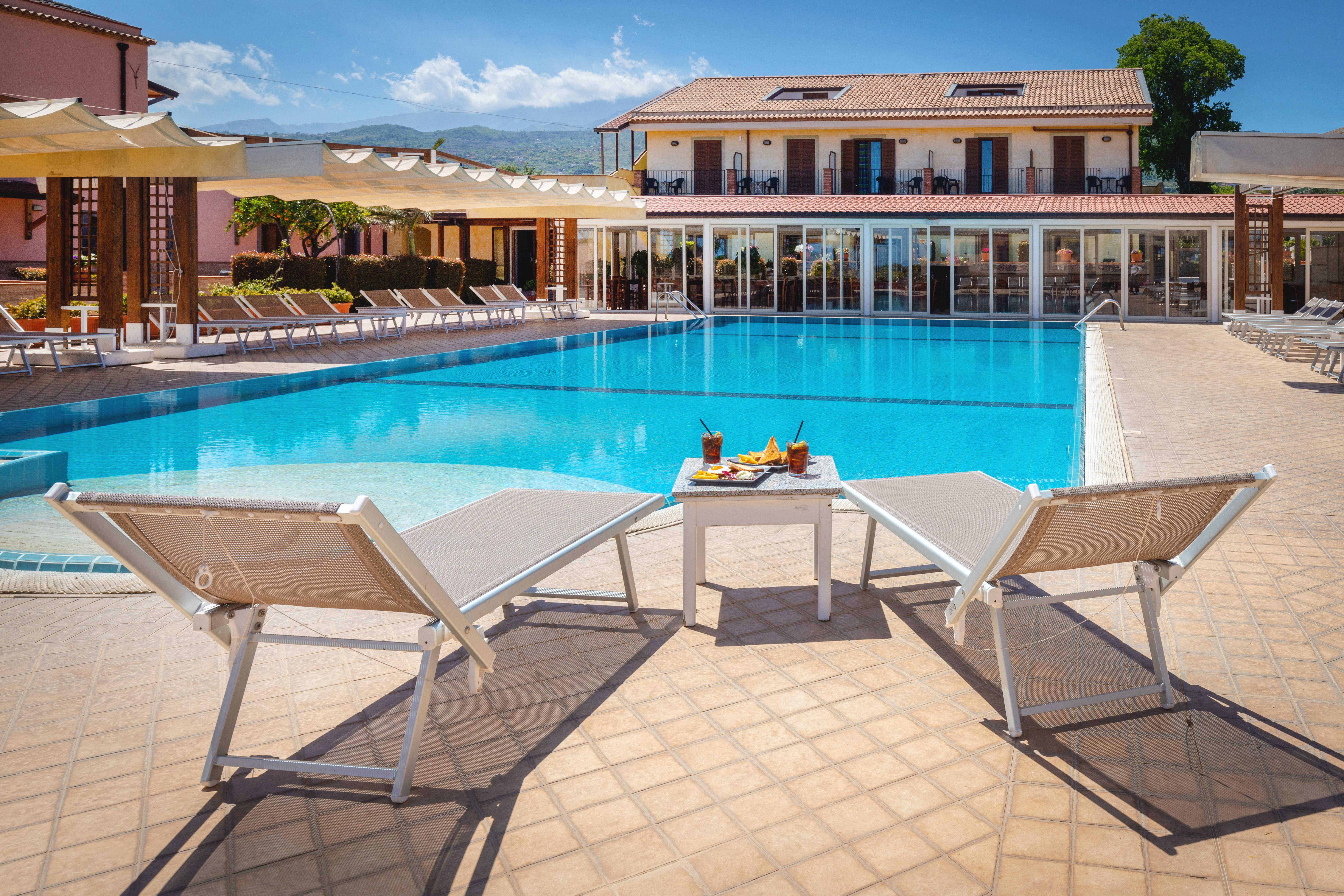 La Terra Dei Sogni Country Hotel Fiumefreddo di Sicilia Exteriör bild